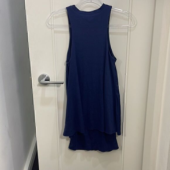 Tobi MAKING MOVES RIBBED SHIFT DRESS XS / NAVY - Picture 4 of 6